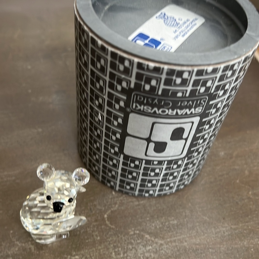 Swarovski Retired Koala Facing Right Endangered Species Crystal Figurine